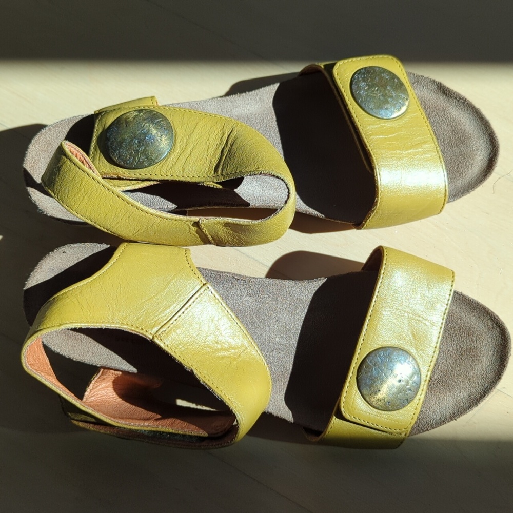 Taos Yellow Leather Sandals with Silver Accents